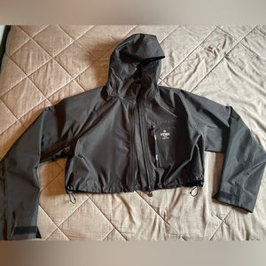 Fendi Windbreaker jacket with tag